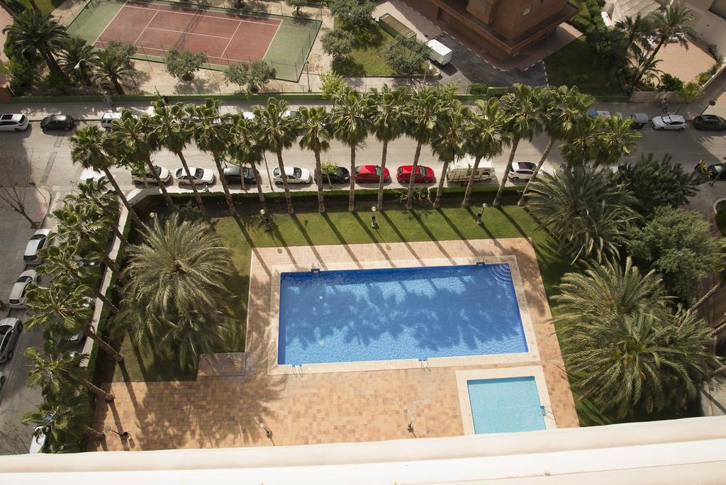 Paraiso Centro Alquilevante ベニドルム エクステリア 写真