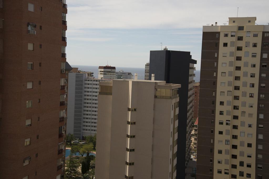 Paraiso Centro Alquilevante ベニドルム エクステリア 写真